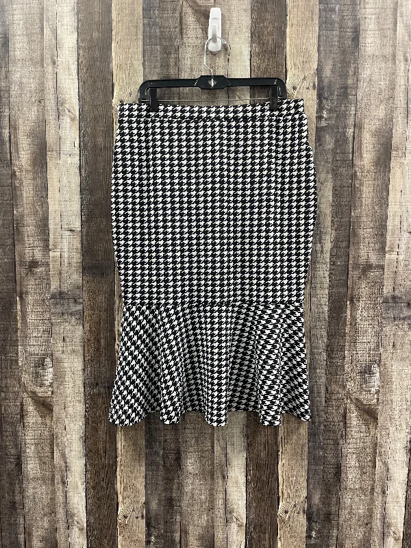 Skirt Midi By Shein In Black & White, Size: 2x